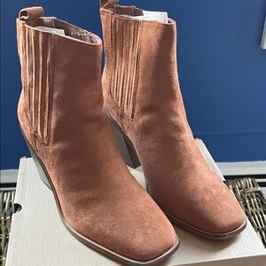 New in Box Elegant Tan Faux Suede Ankle Booties